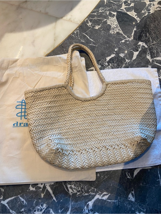 Dragon Diffusion Handbags - Dragon Diffusion Beige Woven Tote